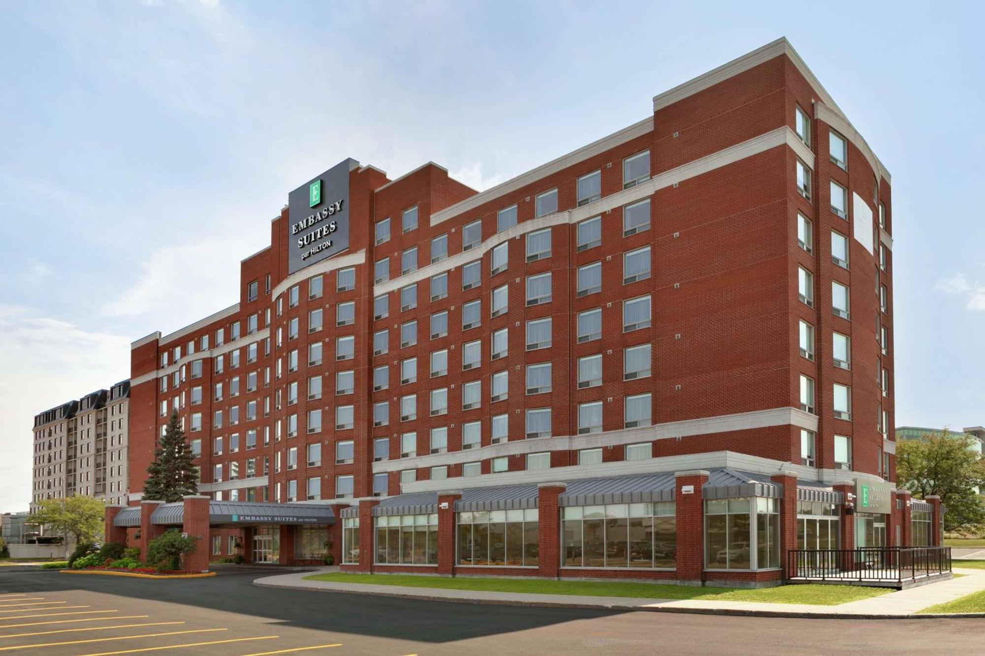 Embassy Suites By Hilton Montreal Airport Pointe-Claire Exterior foto